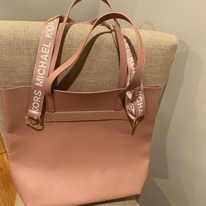 Michael Kors Tote Bag